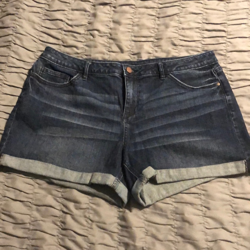 Lauren Conrad dark wash jean shorts